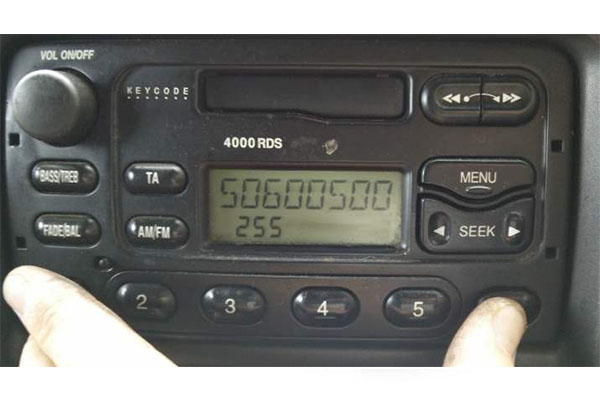 autoradio code Ford 4000 RDS gratuit